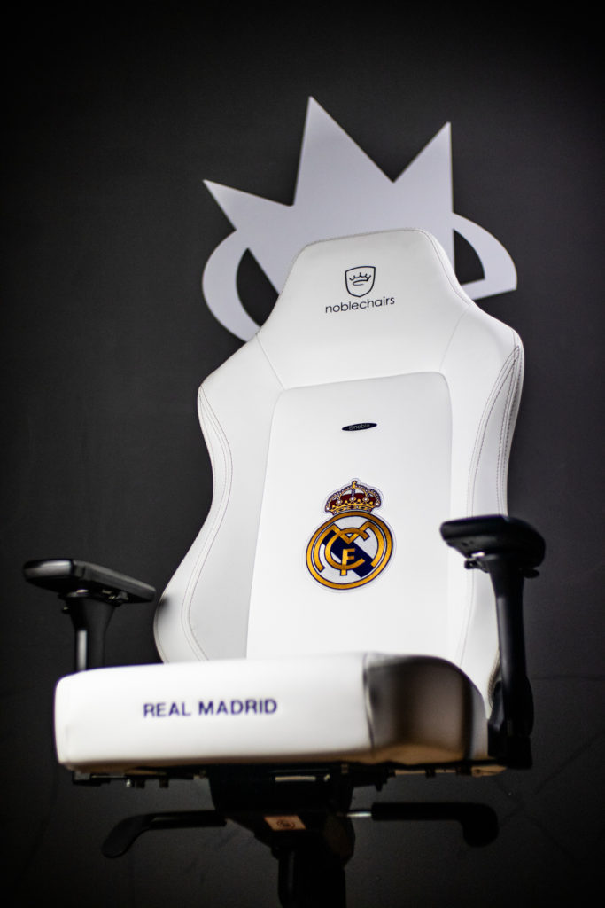 noblechairs HERO Real Madrid Edition na sua totalidade