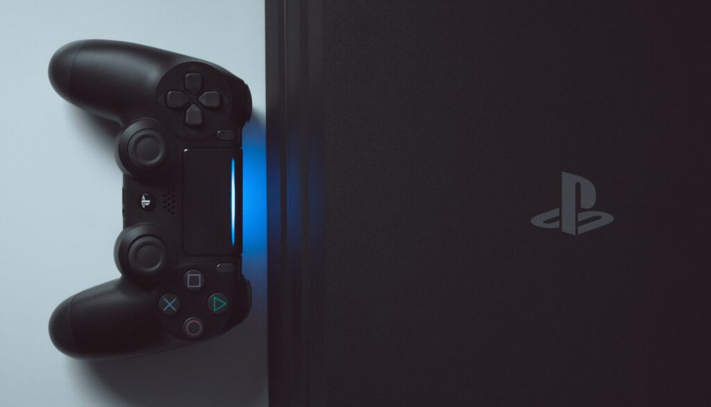 Sony diz que continuidade da produção do PS4 não está relacionada